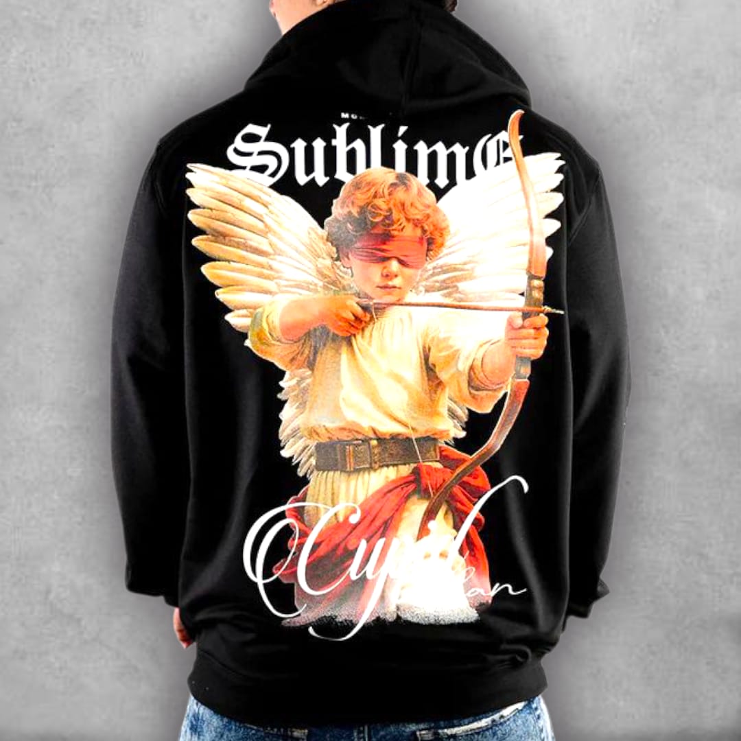 Inspirado en lo celestial y lo moderno, el Buzo Stark Fit Cupid Sublime es una prenda que transmite actitud única. Su gráfico detallado y su fit holgado la convierten en la elección perfecta para quienes buscan un outfit llamativo y con mucha personalidad.