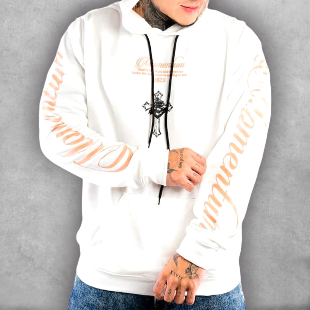 Inspirado en la iconografía clásica, el Buzo Stark Fit Virgin Edition eleva tu outfit con un diseño impactante y lleno de significado. Su contraste entre el blanco puro y el arte detallado lo convierte en una prenda esencial para quienes buscan originalidad y presencia en cada detalle