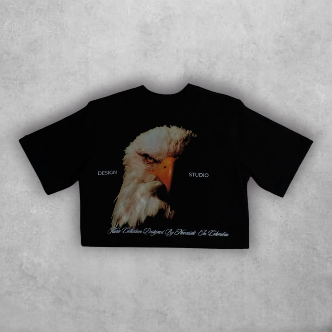 Con una estética audaz y un diseño que transmite poder, el Croptop Novaside es la prenda perfecta para elevar tu outfit urbano. Comodidad y carácter se encuentran en una pieza versátil que se adapta a tu estilo.