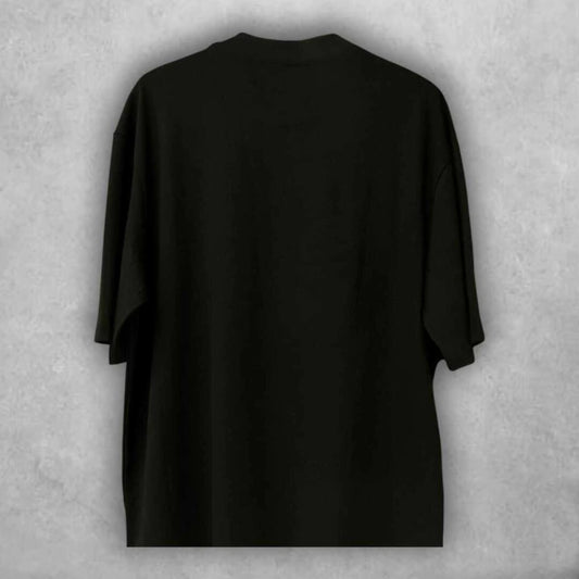 Una prenda que transforma lo siniestro en estilo. Hellstar lo vuelve a hacer.